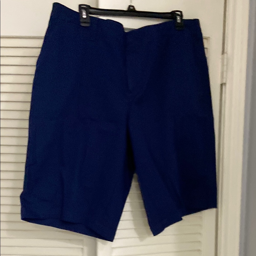 Women’s Navy Land’s End Chino Shorts
